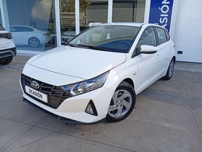 Blanco Usado 2021 Hyundai i20 Utilitario | 14.400 € (Caro) - Imagen 1/4
