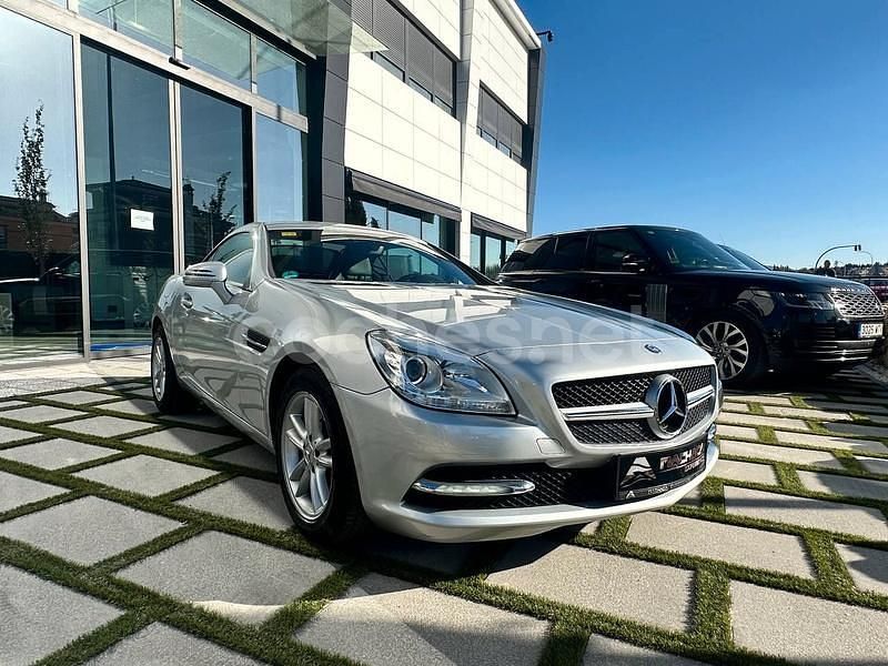 Usado Mercedes SLK200 184 CV (135 kW) 2011 Gris / plata Descapotable
