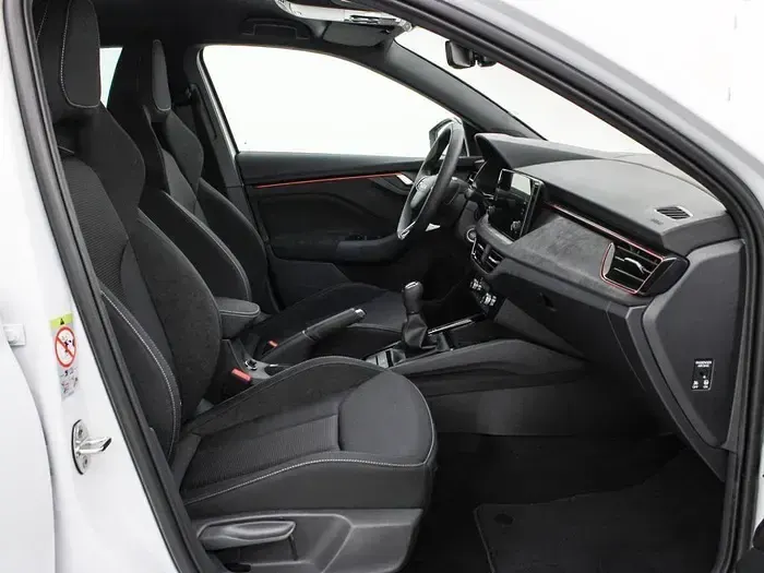 Nuevo Skoda Scala 115 CV (84 kW) 2026 Blanco Utilitario