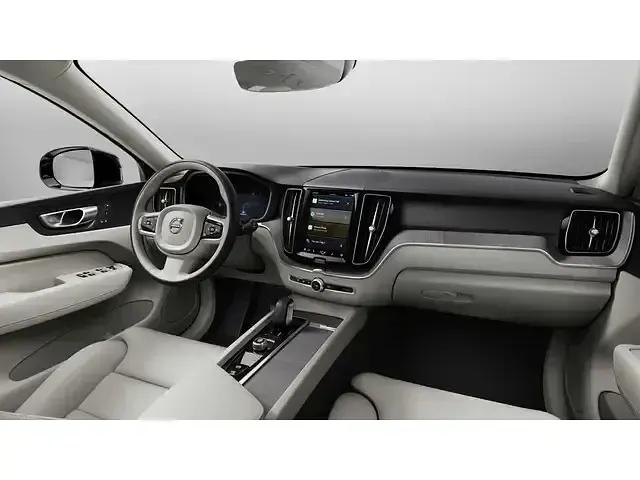 Usado Volvo XC60 Plus 250 CV (183 kW) 2024 Gris SUV