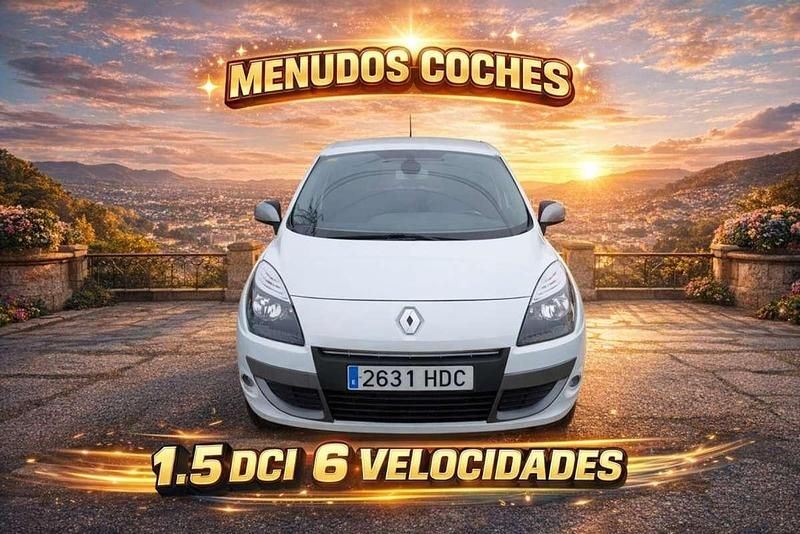 Usado Renault Scénic III Authentique 86 CV (63 kW) 2011 Blanco Monovolumen