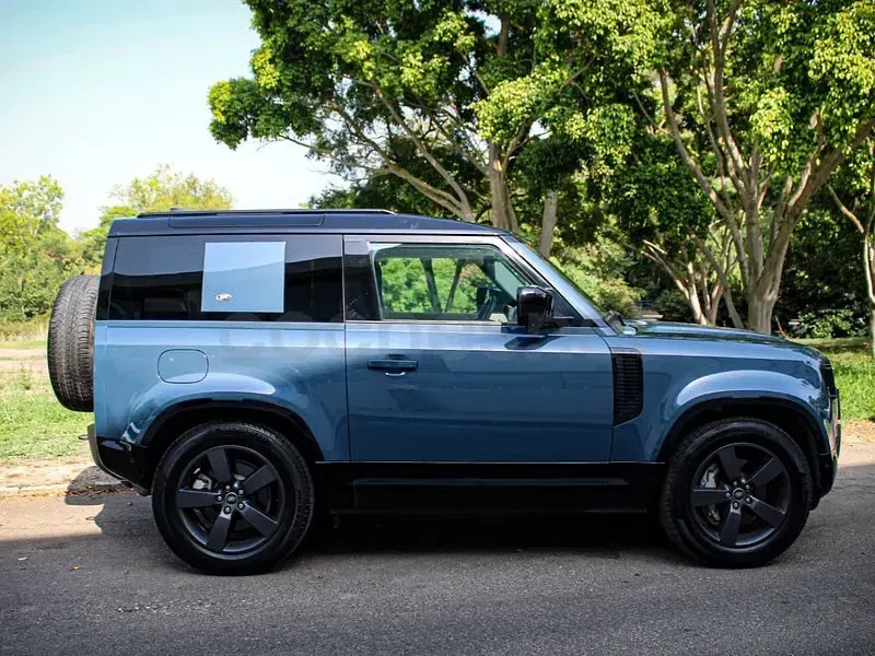 Usado Land Rover Defender HSE 400 CV (294 kW) 2023 Azul SUV