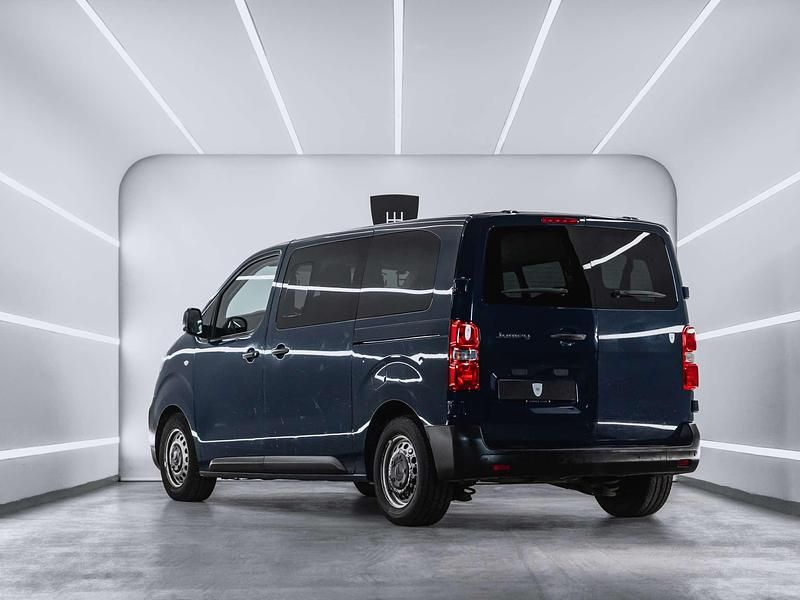 Usado Citroën Jumpy Comfort 116 CV (85 kW) 2017 Azul Monovolumen