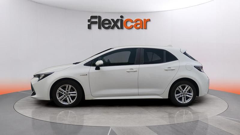 Usado Toyota Corolla 98 CV (72 kW) 2020 Blanco Berlina