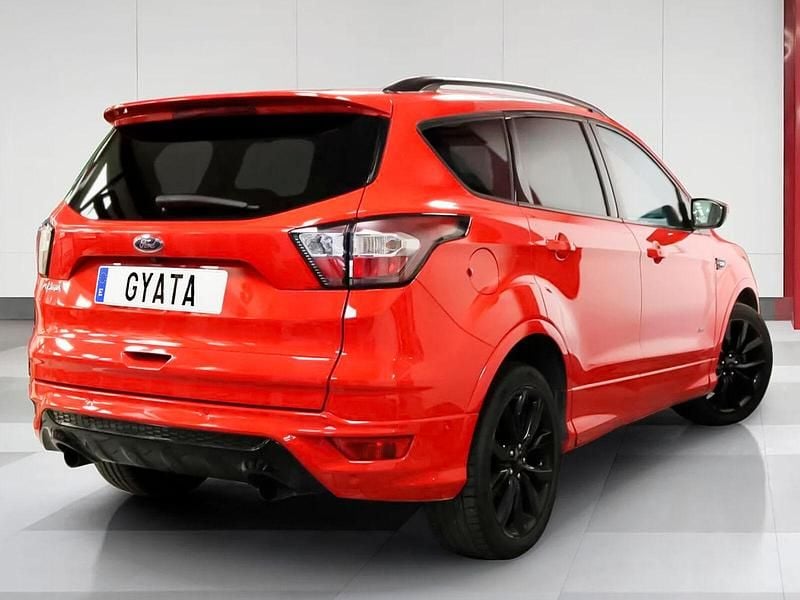 Usado Ford Kuga ST-Line 150 CV (110 kW) 2017 Rojo SUV