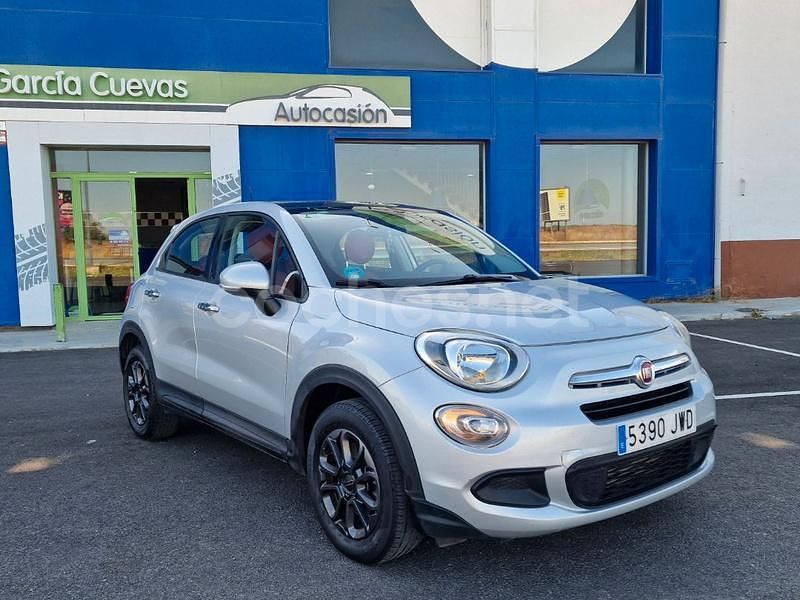 Gris / plata Usado 2017 Fiat 500X Cross SUV | 9999 € (Un poco caro) - Imagen 1/4
