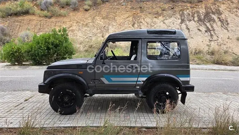 Usado Suzuki Samurai 64 CV (47 kW) 1989 Gris / plata SUV