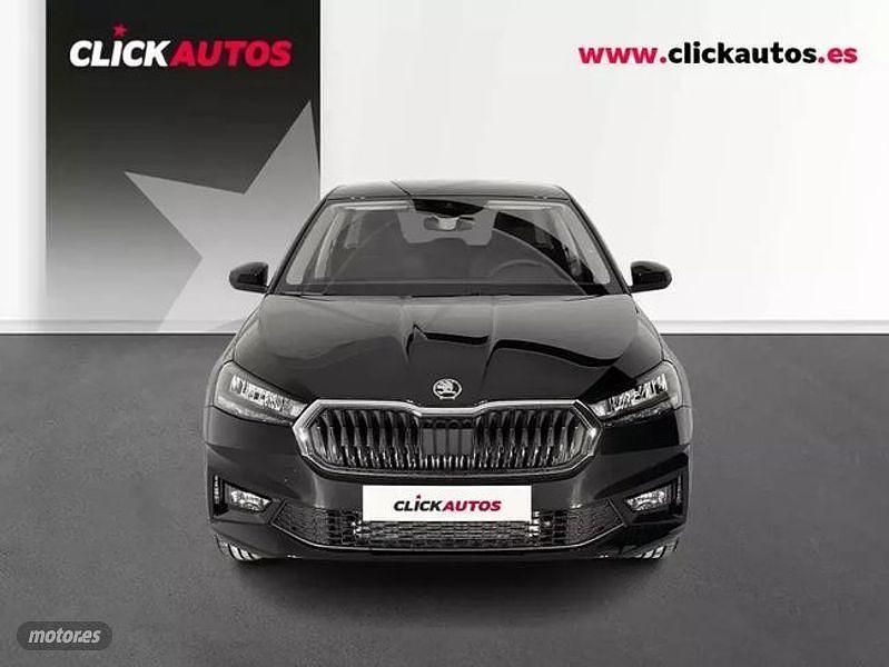Usado Skoda Fabia Selection 115 CV (84 kW) 2025 Negro Utilitario