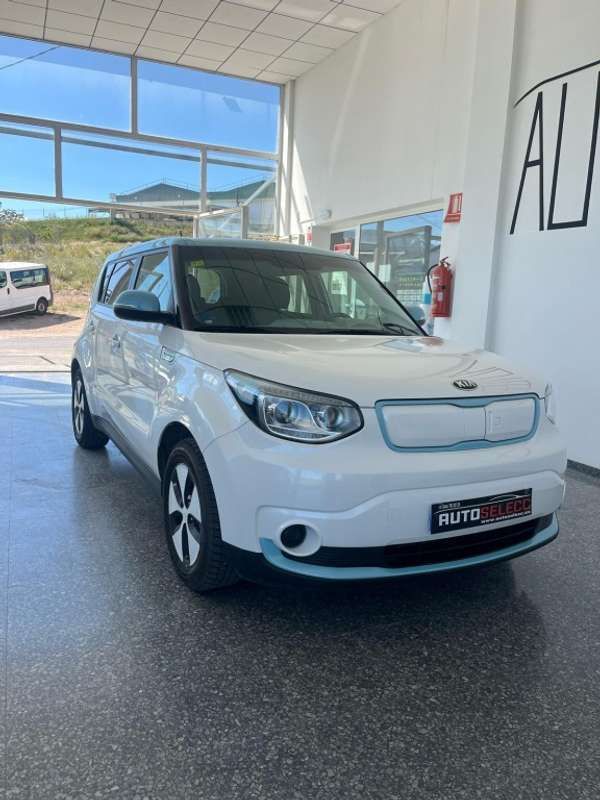 Blanco Usado 2016 Kia Soul EV SUV | 7500 € (Precio justo) - Imagen 1/4