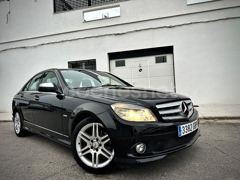 Negro Usado 2008 Mercedes C200 Avantgarde Berlina | 7000 € (Precio justo) - Imagen 1/4