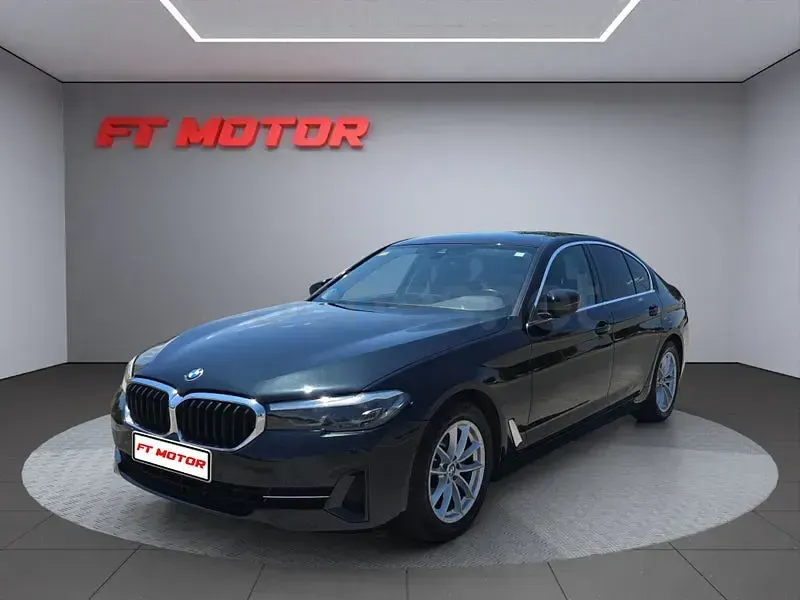 Usado BMW 520 190 CV (139 kW) 2023 Negro Berlina