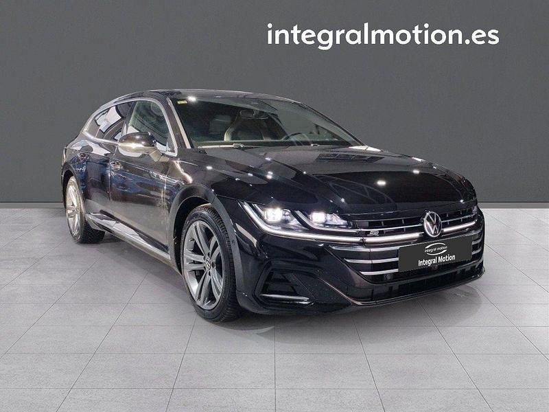 Usado VW Arteon R-line 149 CV (109 kW) 2021 Negro Familiar