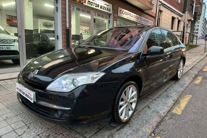 Negro Usado 2008 Renault Laguna III Privilege Berlina | 4990 € (Precio justo) - Imagen 1/4