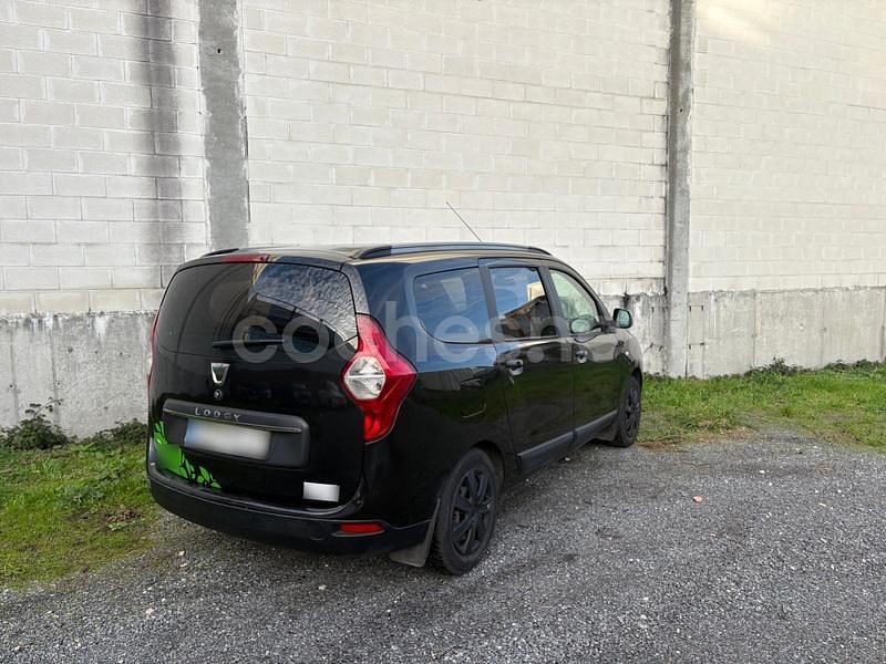 Usado Dacia Lodgy Comfort 102 CV (75 kW) 2018 Negro Monovolumen