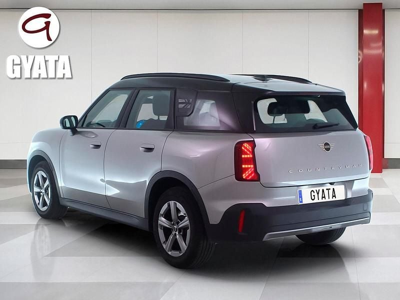 Usado Mini Countryman 163 CV (119 kW) 2025 Gris SUV