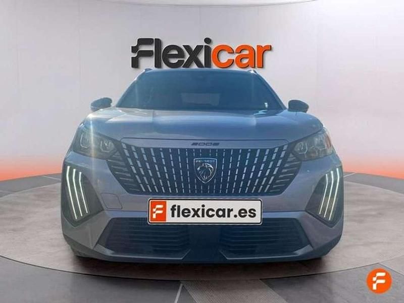 Usado Peugeot 2008 Allure 102 CV (75 kW) 2024 Gris SUV