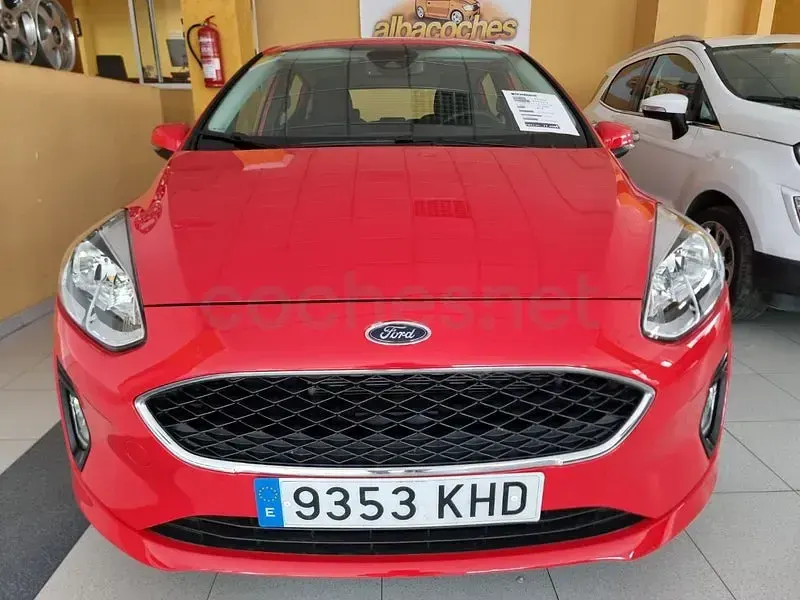 Occasion Ford Fiesta Trend 85 PK (62 kW) 2018 Rood Hatchback