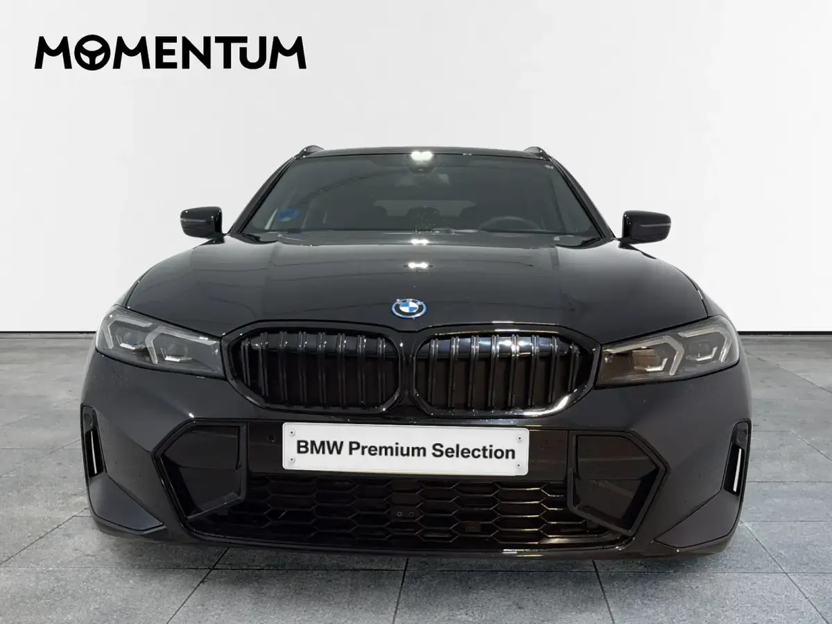 Usado BMW 330e Comfort Edition 292 CV (214 kW) 2025 Negro Familiar
