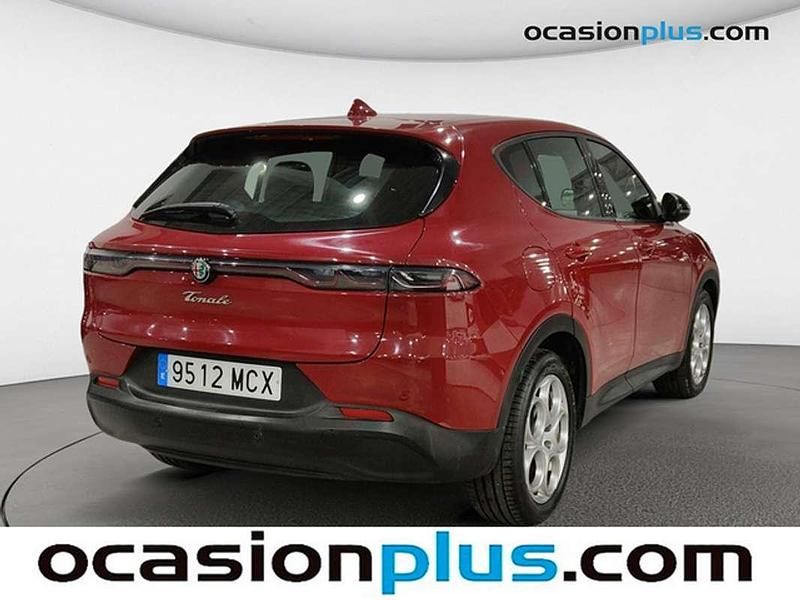 Usado Alfa Romeo Tonale Sprint 131 CV (96 kW) 2022 Rojo SUV