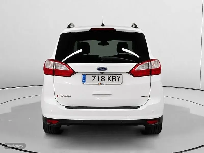 Usado Ford Grand C-Max Trend+ 125 CV (91 kW) 2017 Blanco Monovolumen