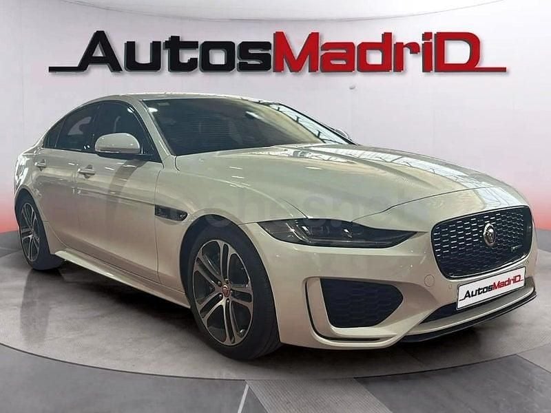 Usado Jaguar XE R-Dynamic 250 CV (183 kW) 2020 Blanco Berlina
