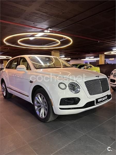 Usado Bentley Bentayga 608 CV (447 kW) 2018 Blanco SUV