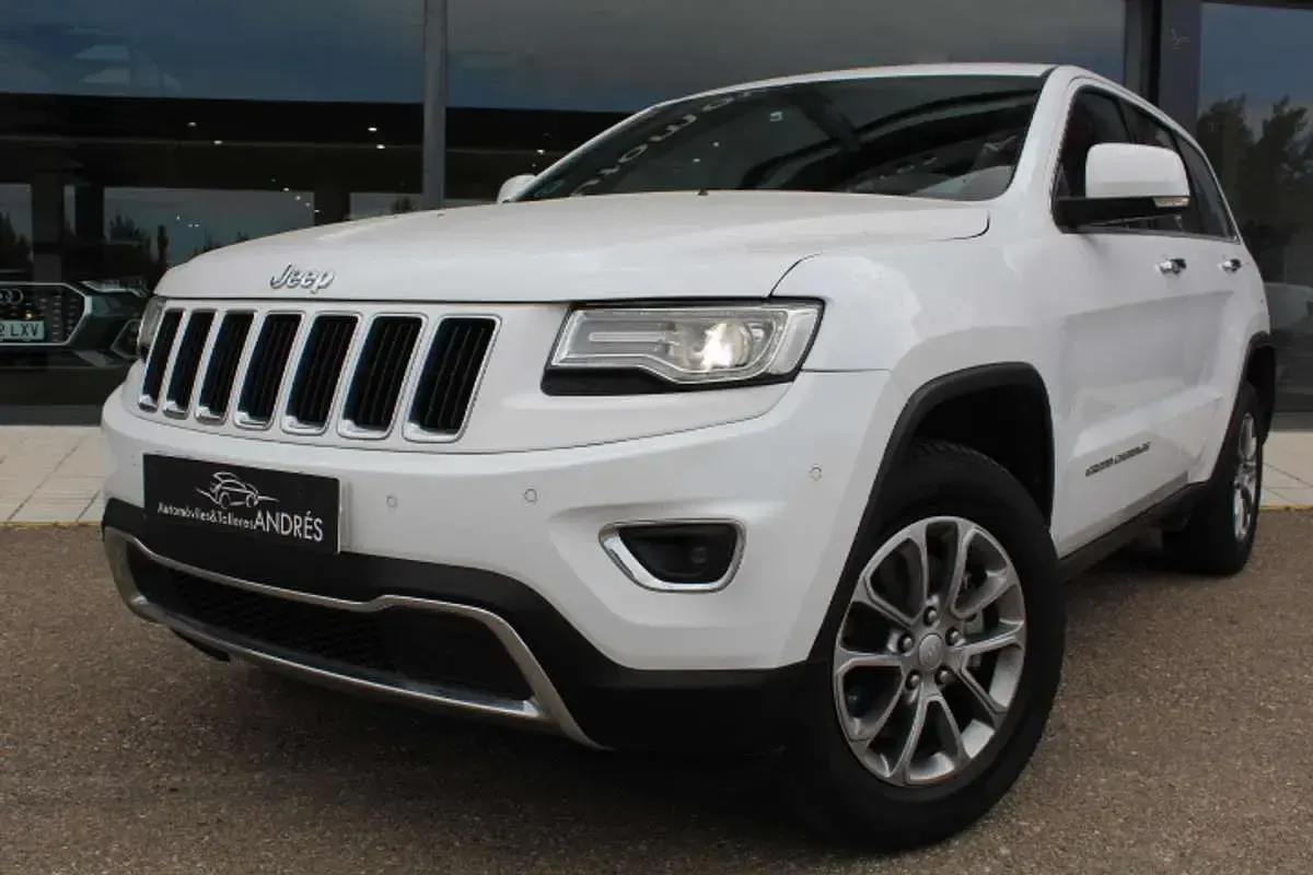 Usado Jeep Grand Cherokee Limited 250 CV (183 kW) 2017 Blanco SUV
