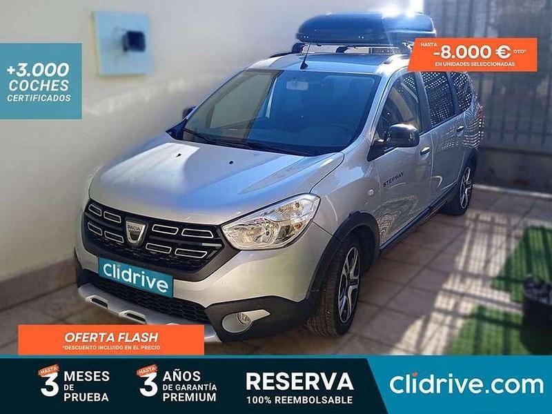 Usado Dacia Lodgy 116 CV (85 kW) 2021 Gris Monovolumen