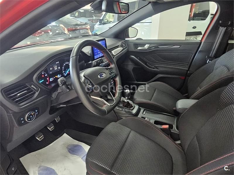 Usado Ford Focus ST-Line X 155 CV (114 kW) 2020 Rojo Berlina