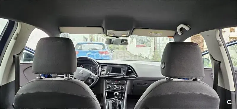 Usado Seat Leon Style 125 CV (91 kW) 2016 Azul Berlina