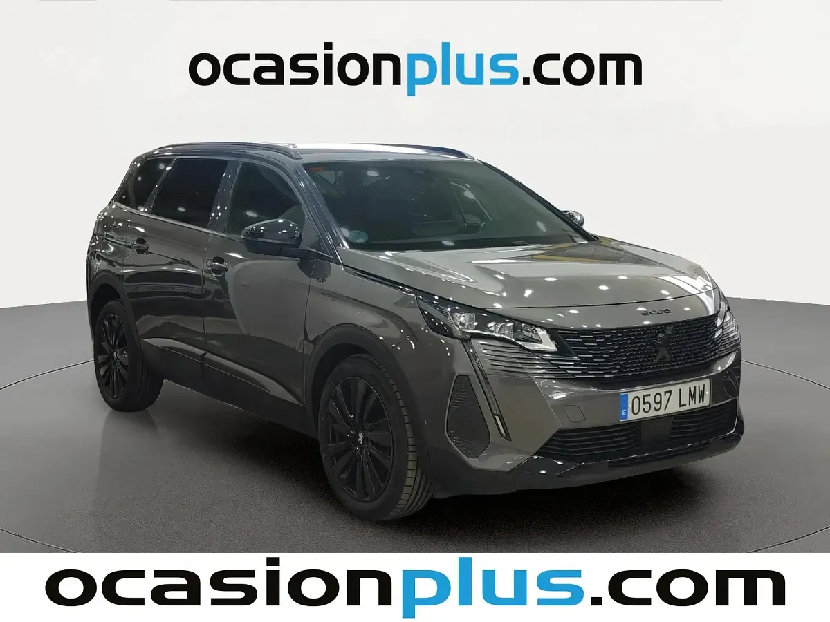 Usado Peugeot 5008 GT 181 CV (133 kW) 2021 Gris plata Monovolumen