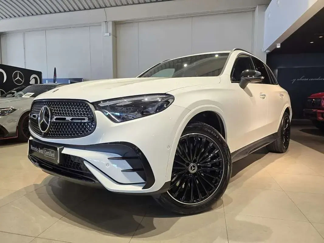 Usado Mercedes GLC300e 333 CV (244 kW) 2024 Blanco SUV