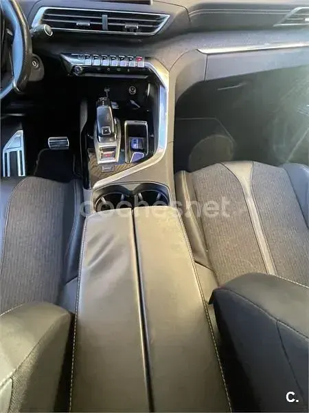 Usado Peugeot 5008 GT-line 165 CV (121 kW) 2018 Blanco SUV
