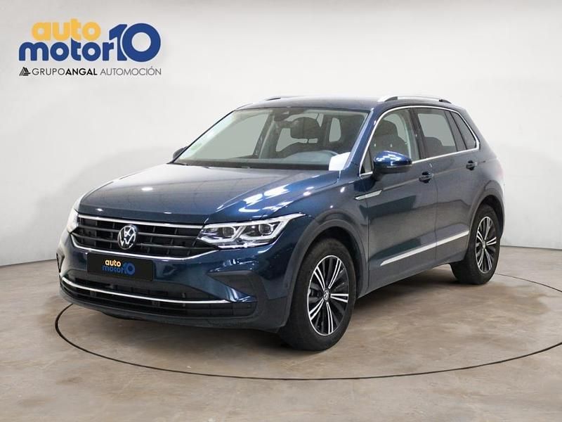 Azul Usado 2023 VW Tiguan Life SUV | 31.900 € (Buen precio) - Imagen 1/4