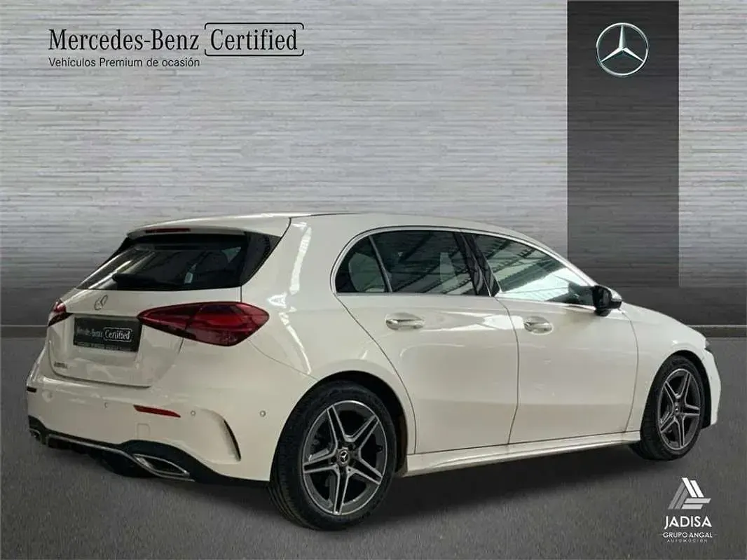 Usado Mercedes A180 116 CV (85 kW) 2024 Berlina