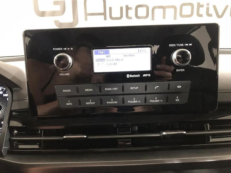 Usado KGM Musso 202 CV (148 kW) 2023 Blanco Berlina