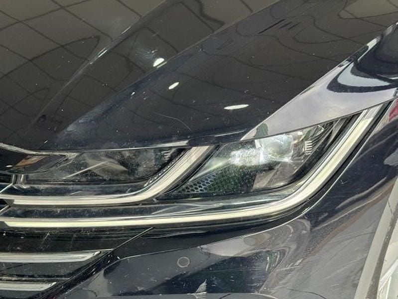 Usado VW Arteon Elegance 150 HP (110 kW) 2021 Preto Sedan