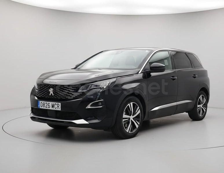 Usado Peugeot 5008 Allure 130 CV (95 kW) 2022 Gris / plata SUV