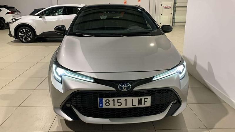 Usado Toyota Corolla Style 122 CV (89 kW) 2022 Blanco Utilitario