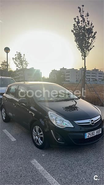 Usado Opel Corsa Selective 75 CV (55 kW) 2013 Negro Berlina