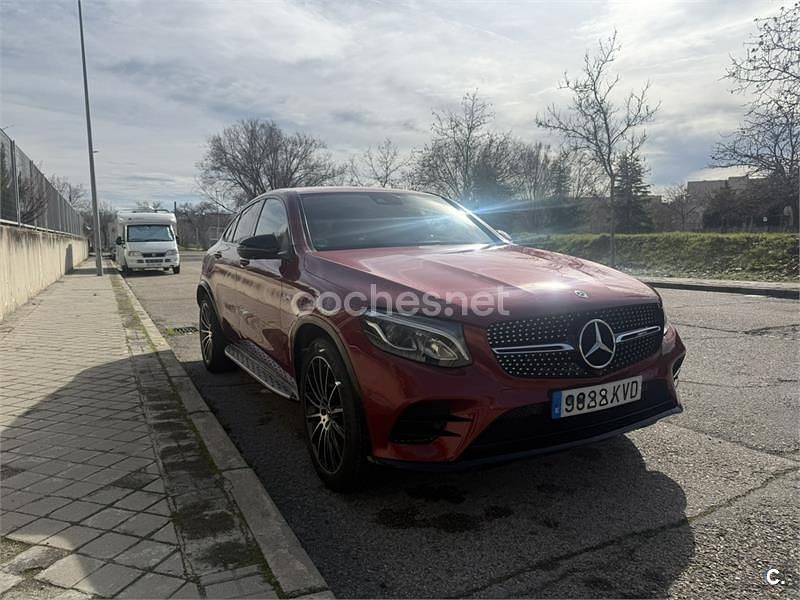 Usado Mercedes GLC250 211 CV (155 kW) 2019 Rojo Coupe