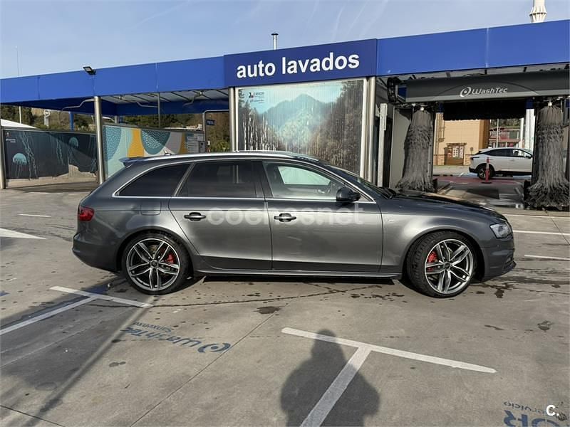 Usado Audi A4 S-Line 177 CV (130 kW) 2014 Gris / plata Familiar