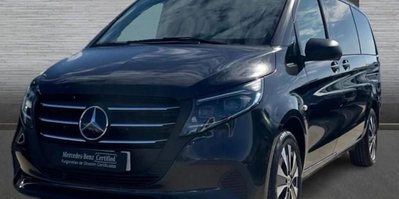 Usado Mercedes Vito 136 CV (100 kW) 2024 Grisnegro Van