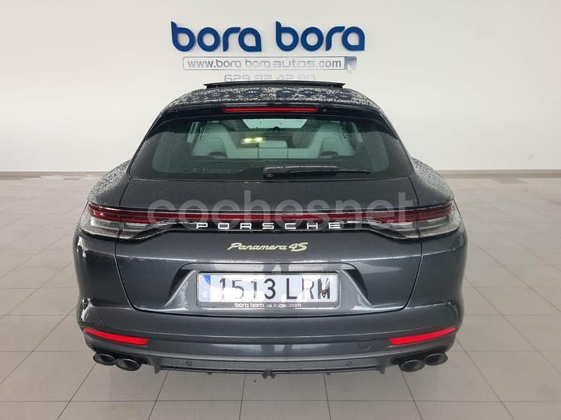 Usado Porsche Panamera Sport Turismo 560 CV (411 kW) 2021 Gris / plata Familiar