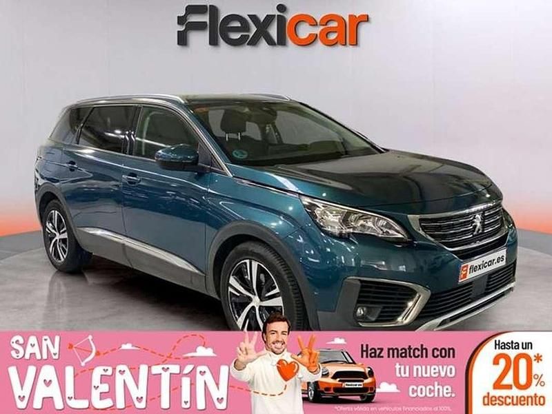 Usado Peugeot 5008 Allure 131 CV (96 kW) 2019 Azul Monovolumen