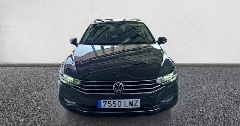 Usado VW Passat Executive 150 CV (110 kW) 2021 Familiar