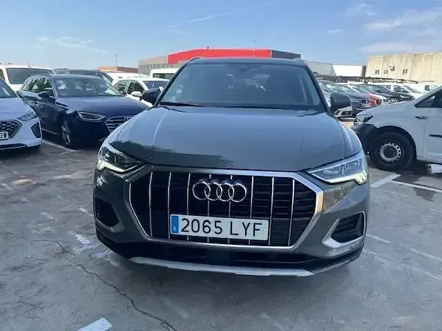 Usado Audi Q3 Advanced Plus 150 CV (110 kW) 2022 Gris SUV