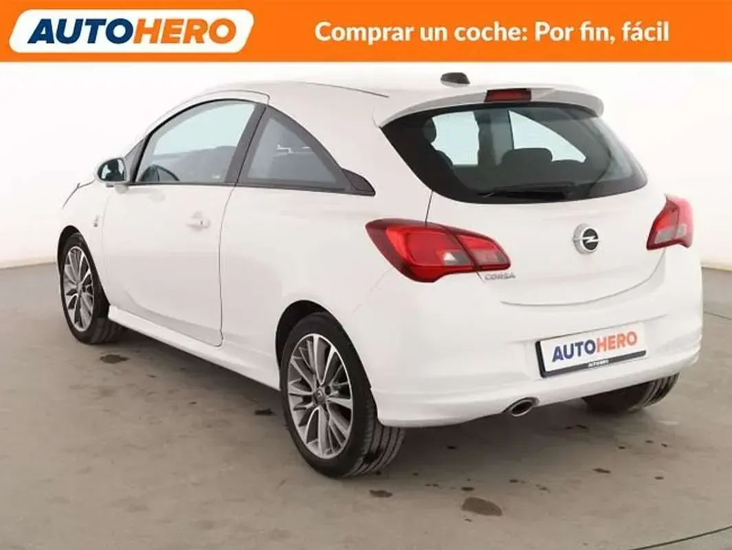 Usado Opel Corsa Selective 90 CV (66 kW) 2016 Blanco Utilitario