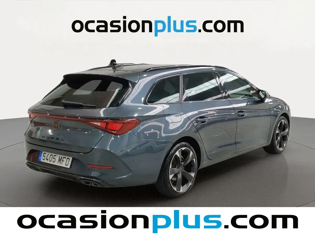 Usado Cupra Leon 150 CV (110 kW) 2023 Gris Familiar