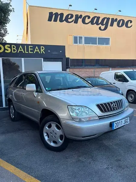 Usado Lexus RX300 201 CV (147 kW) 2002 Gris / plata SUV